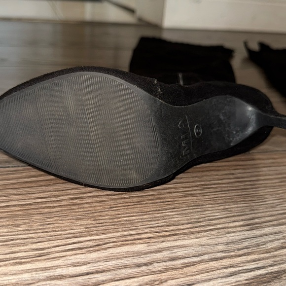 Over the Knee Suede Boots SIZE 6 LIKE NEW!! - Picture 4 of 8